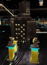Brushless current collector for propeller column of 6.5 MW vessel