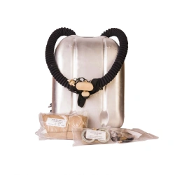 Compressed oxygen regenerative insulating respirator R-34