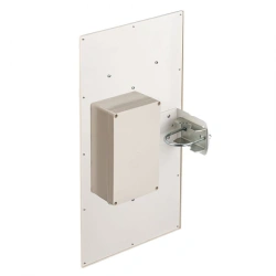 Broadband antenna with gain 18 dB, 2G/3G/4G MIMO KAA18-1700/2700 BOX