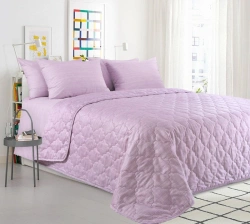Quilted bedspreads with synthetic and mixed fillings (synthetic fibres mixed with natural fibres) filled with natural, blended,