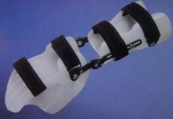 Hand and wrist joint apparatus
