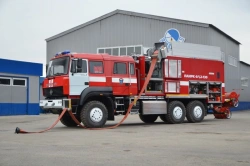 Fire engine with a tank tank pump-hose combined PANRC 4,0/1,2-130, type 58810, modification 58810L (mod.5), on chassis of modifi