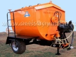Utility vehicle Semitrailer tractor model RCA-3,5 (Recycler) 3,5 m.cu. capacity.