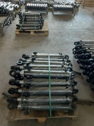 Piston hydraulic cylinders