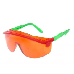 O37 UNIVERSAL TITAN StrongGlass™ safety glasses, item 13750