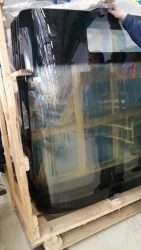 Glass Tram car 71-411 window side rear right rear window shaded transparent. 1174*938 DAG 1016.4