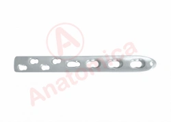 Straight narrow combination plate with angular stability with limited contact