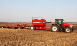 Pneumatic seeding complex "Agrator-7300"