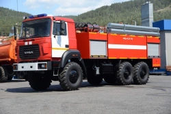 Fire tanker ??-4,?-(40-70), type 5883, modification 58810H, on chassis Ural-5557-78, 5557-80, 5557-82, 5557-84