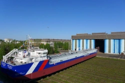Vessel for oil and oil products marine tanker Project RST27S
