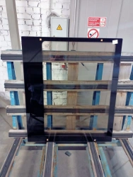 Glass Tram car 71-421 side window 1,345*1,143 DAG 1139.4