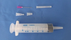 Single-use syringe, three-detail, with catheter tip, nominal capacity 50 ml, with injection needle, per