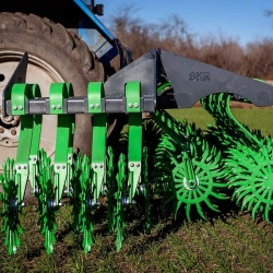 Carbon M 6000 C rotary harrow