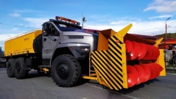 Snowplough auger-rotor snowplough SSR-1 model 7963W1 on the basis of chassis KAMAZ 6520-53, 6520-V5, 6520-A5.