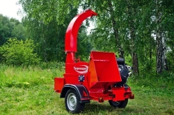 Trailed shredder TORNADO M200P