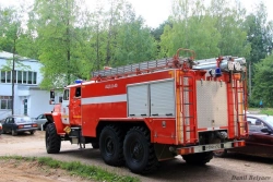 Fire tank truck ??-8,0-40 (4320) of 6YN32 type 6Y132W modification on the base of URAL-4320-4551 (-79,-81,-83,-85) chassis.