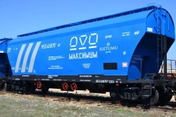 Hopper wagon of hopper type for transporting grain model 19-6869