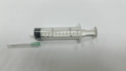 Single-use sterile three-detail "Luer" sterile injection syringe with nominal capacity of 20 ml with needle