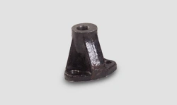 Front engine mount bracket to engine block left 316000100101497