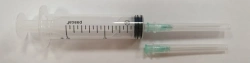 Injection syringe three-component single use sterile type "Luer" with nominal capacity of 10 ml with two needles