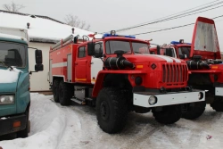 Fire tanker AC 8,0-?0 (4320), type 4344-02, modification 4344K7, on chassis of modification 4320-1951-60 / (4320-60), 4320-1