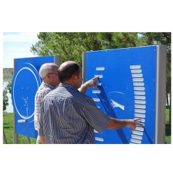 UTIP-057 Wiggling Fingers Senior Trainer