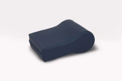 Pillow pad made of multilayer moisture-proof fabric with polyurethane and/or polyvinylchloride coating, inner filling with polyu