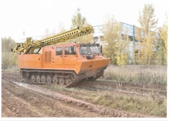 Tracked snowmobiler TTM 5906UB