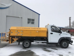 Special vehicle for servicing aircraft toilet compartments (airfield sewage collector) SEA TS-2