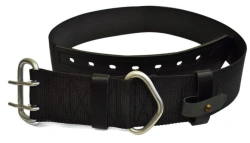 Fire rescue belt complete with fireman's carabiner
