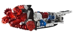 Ural-10R tunnelling and cleaning machine