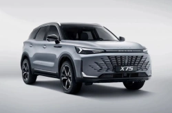 Car BAIC X75, engine 1,5, petrol, front-wheel drive, DCT