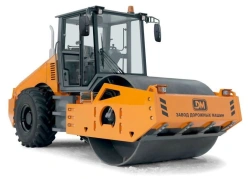 Self-propelled road roller DM-621