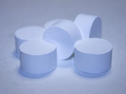 Yttrium oxide for vacuum sputtering