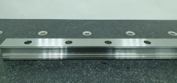Ball linear recirculating ball bearing V1650