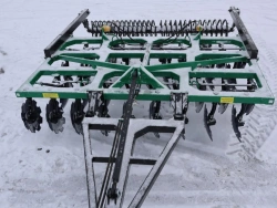 Trailed disc harrow BD 3,0x4P with roller
