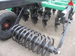 Agrodisk disc harrow 8004