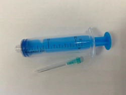 Single-use sterile three-detail 20ml sterile injection syringe. "Luer Lock" with or without needle.