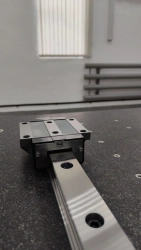 Linear Rolling Guides