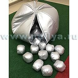 Game set "Snowballs" "Nellia"