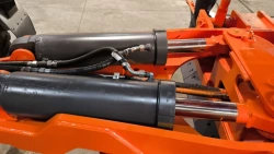 Hydraulic cylinder SDM-25A.36.01.200 (01)