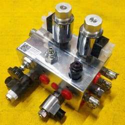 Tuman-3 chassis hydraulic unit
