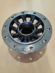 Hub AB09W0-037-0022