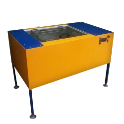 Installation for washing of radio-electronic assemblies on printed circuit boards