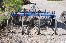 Cultivator mounted lancet KNS