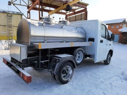 Tank truck for transporting food liquids type 2709A modifications 2790A-0000010-?8, on GAZ A chassis