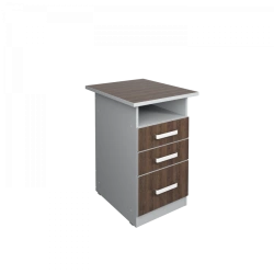 129.1 Side table "Leader.1"