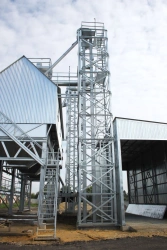 Industrial Bucket Elevators