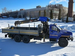 Special purpose vehicle with hydraulic loading crane of MKMA type on the basis of URAL 4320 and its modifications U0K06N-UG