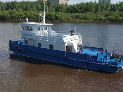 River tugboat-pusher project 090. 03